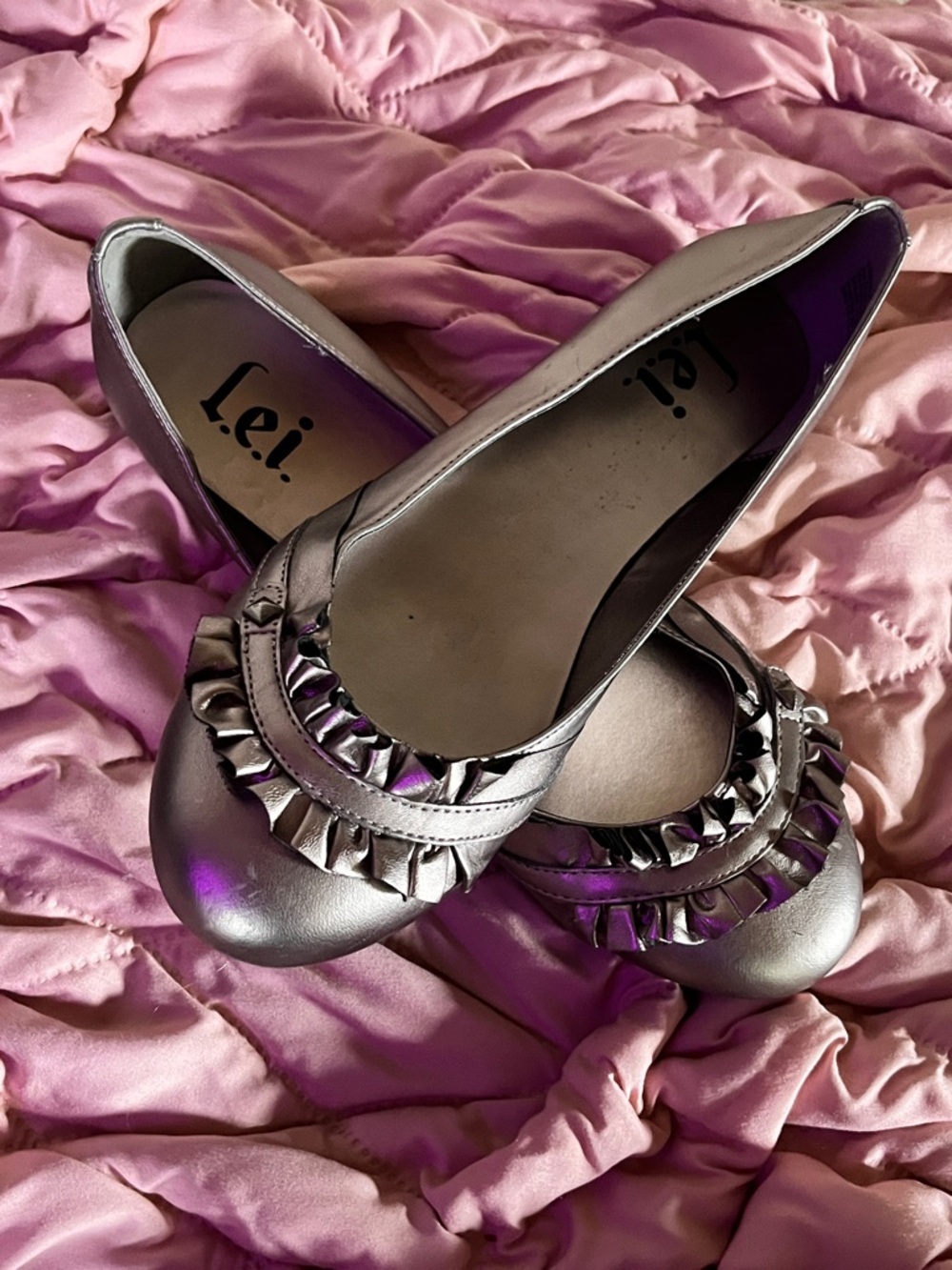 lei Silver Ruffle Ballet Flats for Women